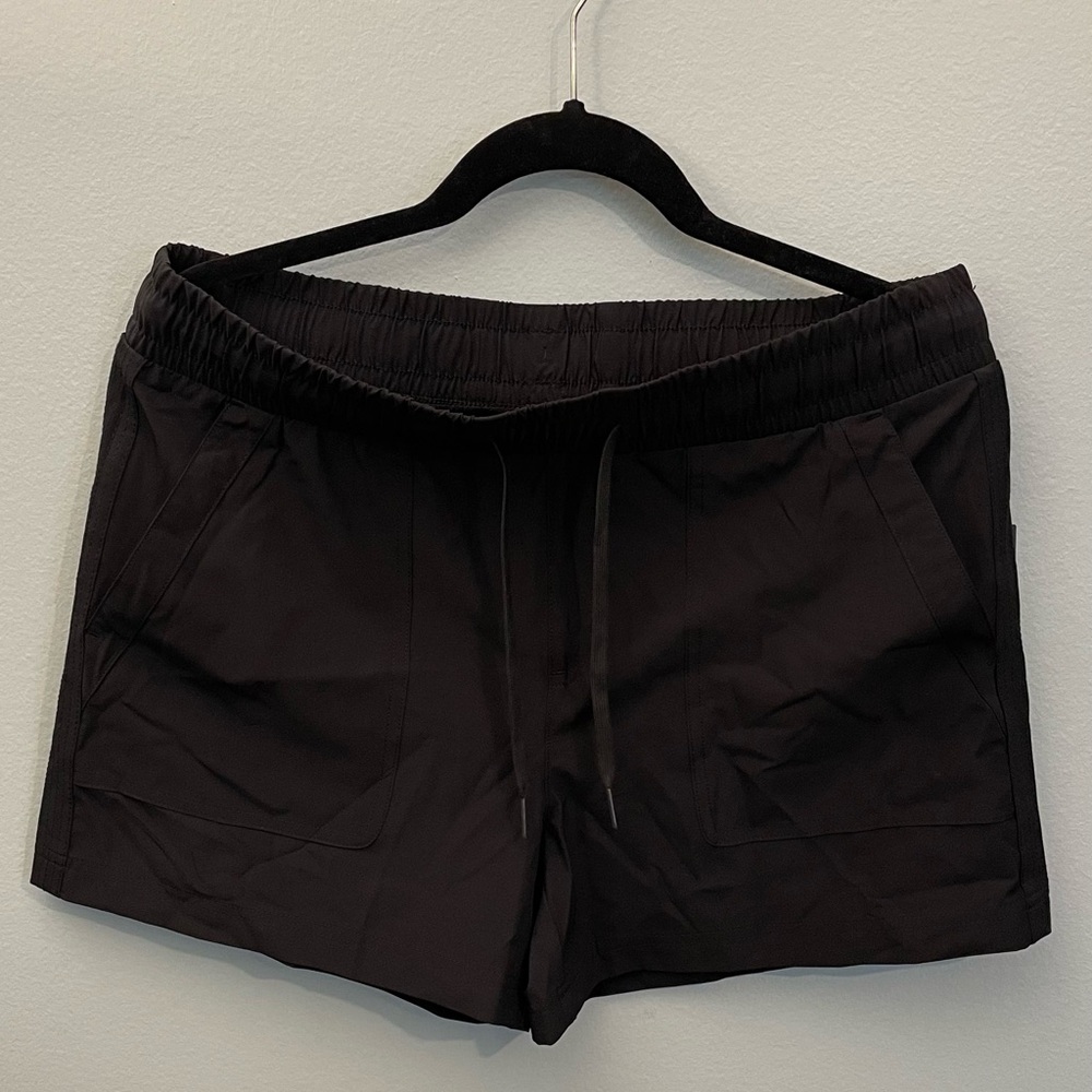 Kyodan Black Athletic Shorts Elastic Waistband Versatile